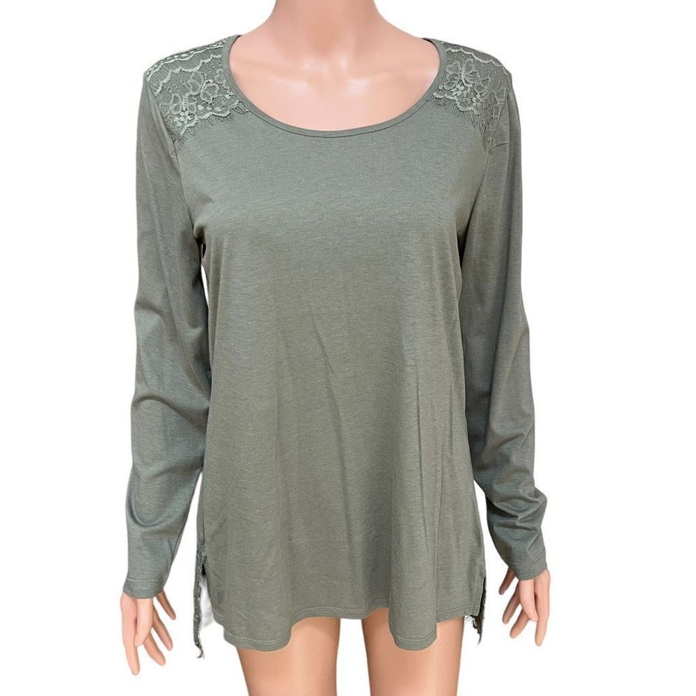 Chico’s Lillian Lace Yoke green blouse tunic Top cotton blend size 1 or M NWT